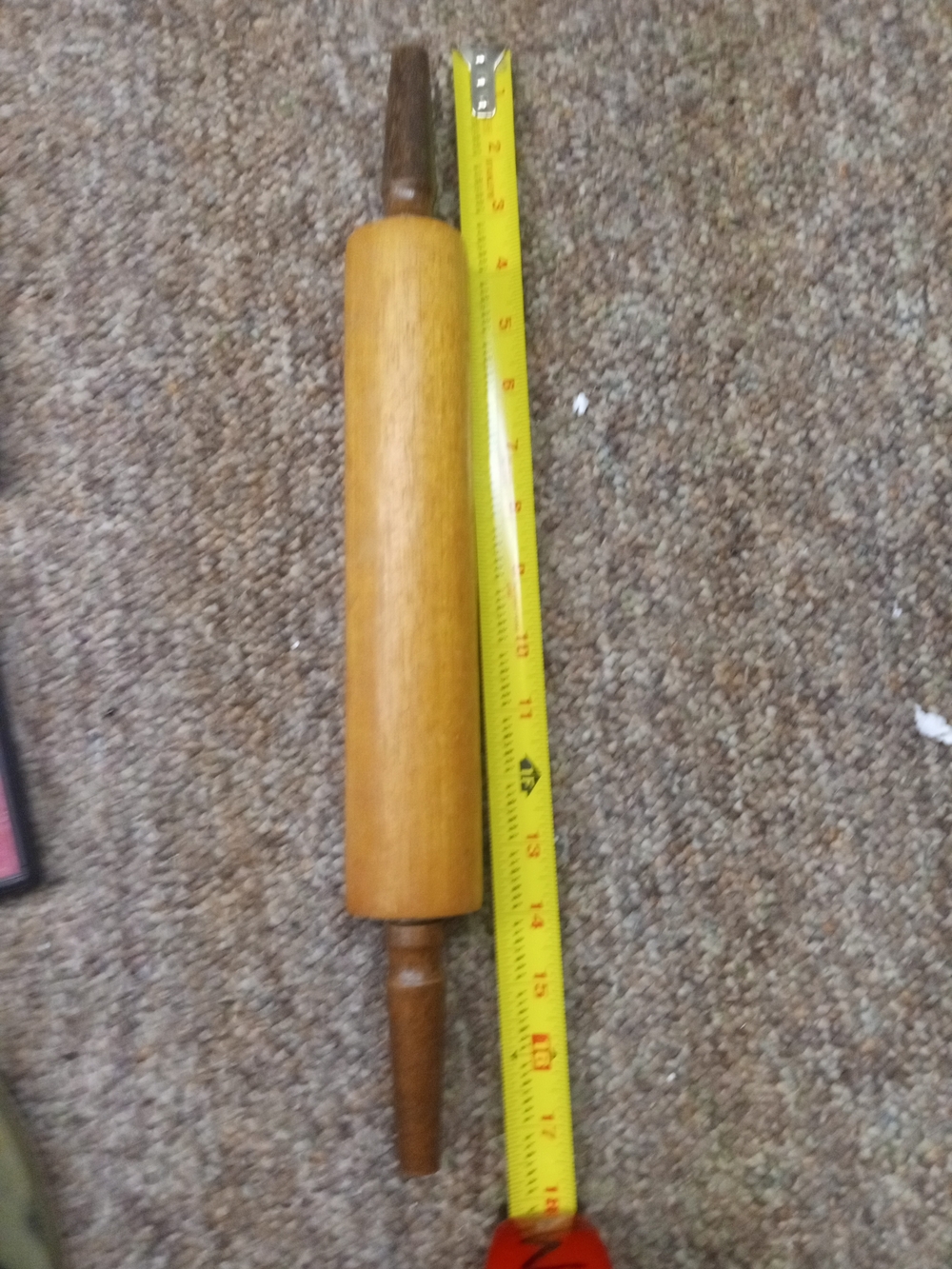 Wooden Rolling Pin in Light Brown - Unbranded